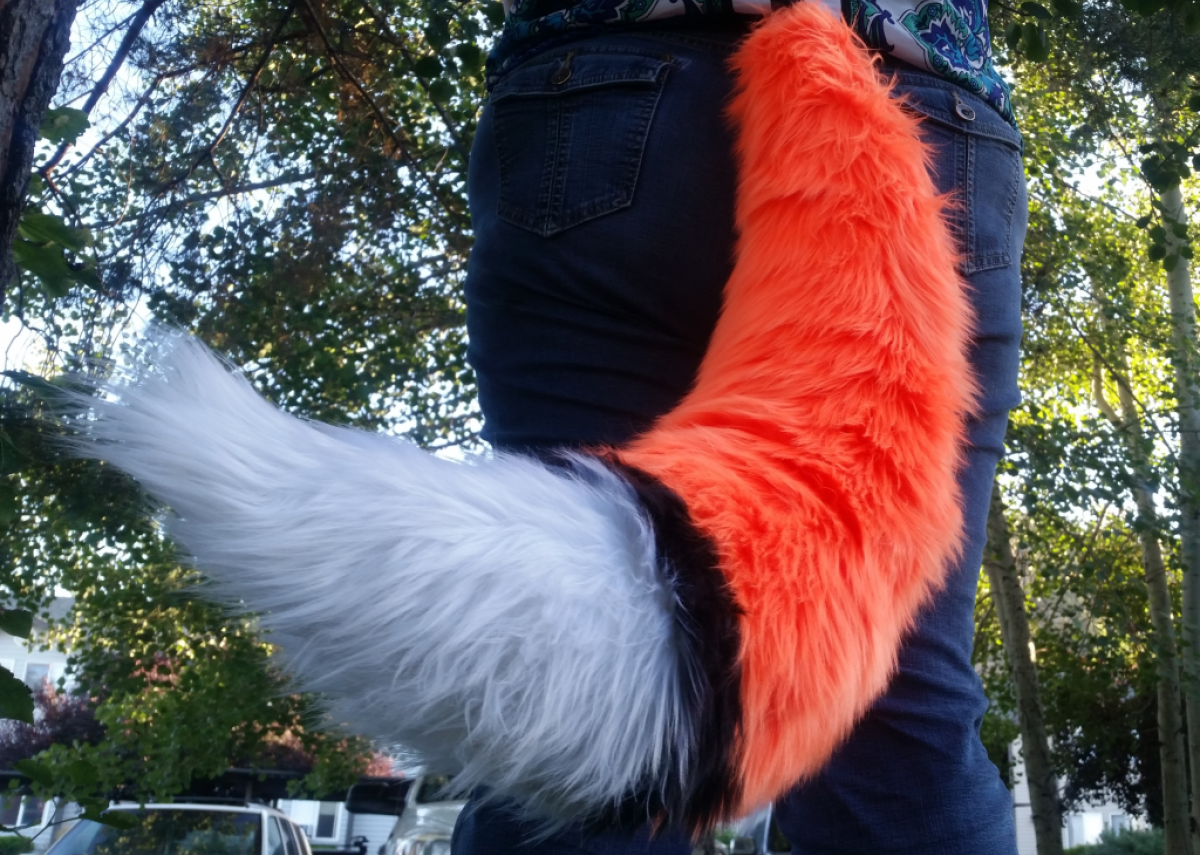 Street Style: Fox Tails